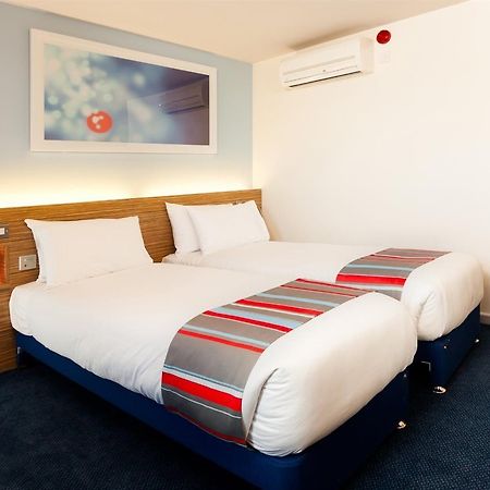 แทรเวลลอดจ์ ลอนดอน คริสตัลพาเลซ Hotel ภายนอก รูปภาพ